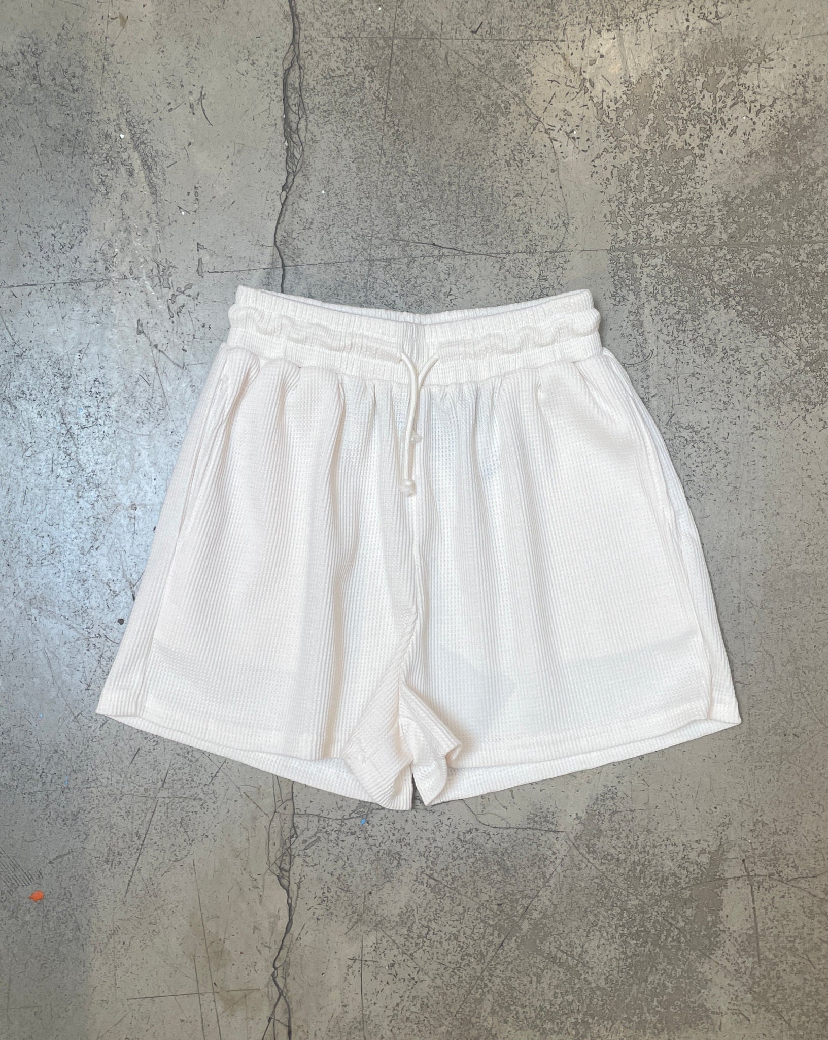 CHILL TEXTURE SHORTS