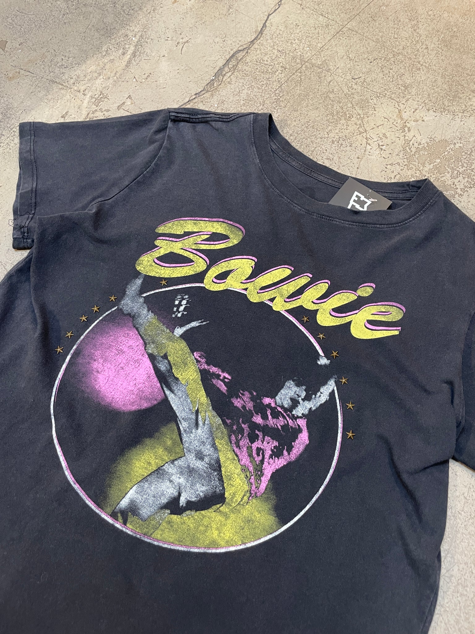 BOWIE TEE
